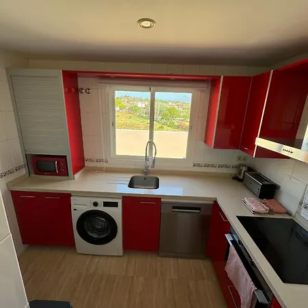 Atico - Centro De Sabinillas - Calle La Pasionaria - Appartement